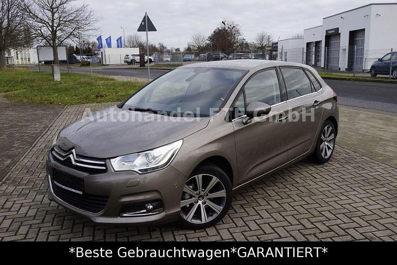 Grau Gebraucht 2016 Citroën C4 Shine Kombi | 7.899 € (Guter Preis) - Bild 1/4