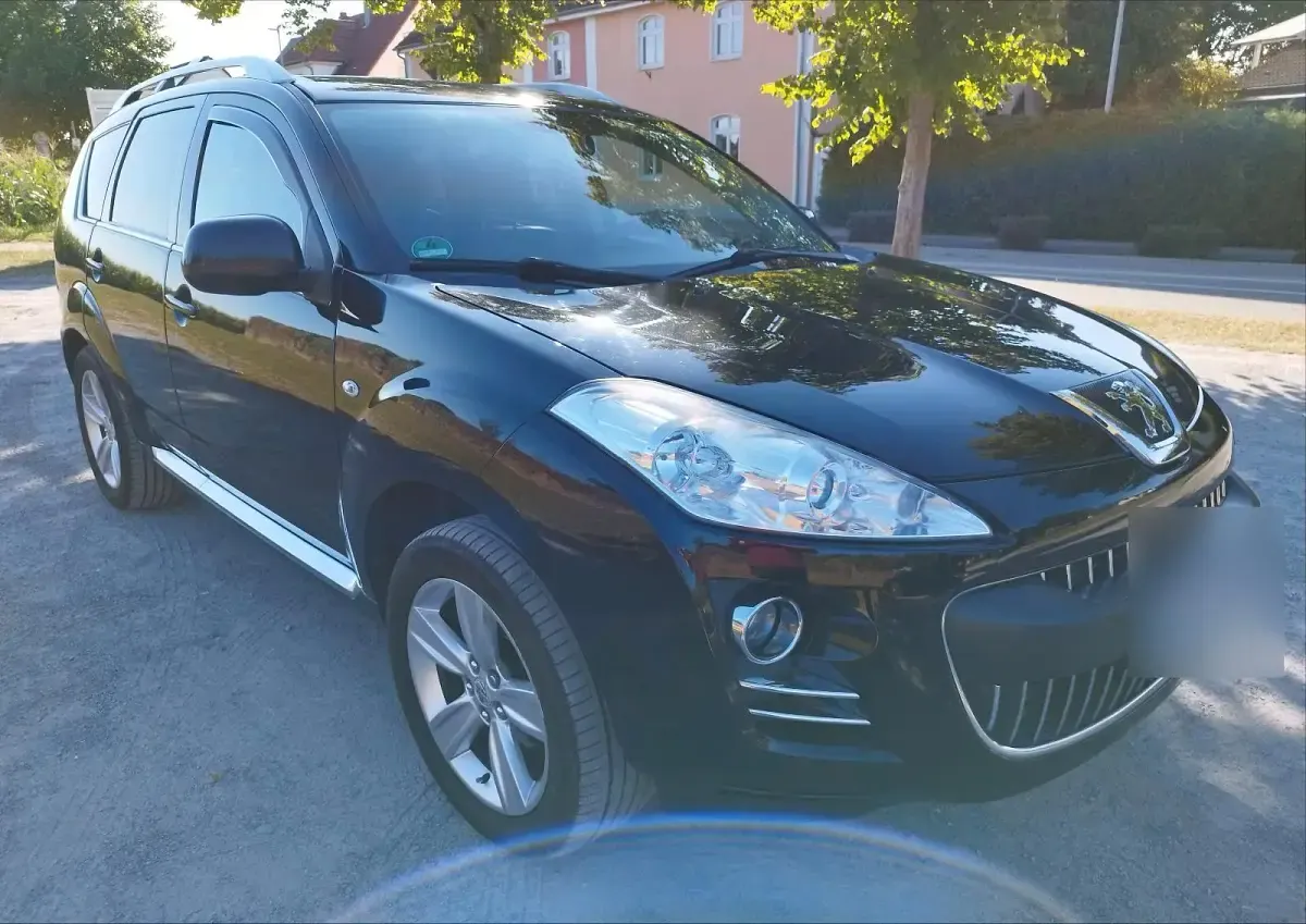 Gebraucht Peugeot 4007 156 PS (114 kW) 2010 Schwarz SUV