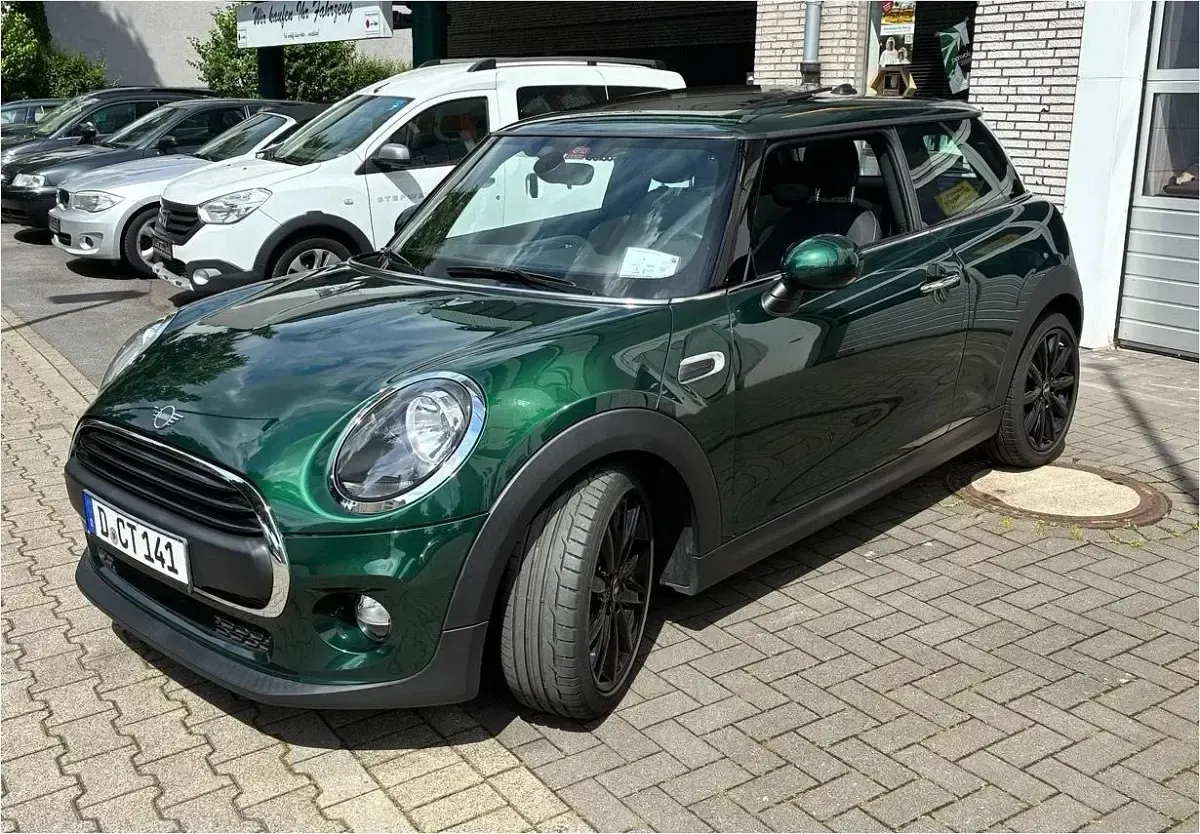 Gebraucht Mini Cooper Coupé 102 PS (75 kW) 2019 Grün Coupé