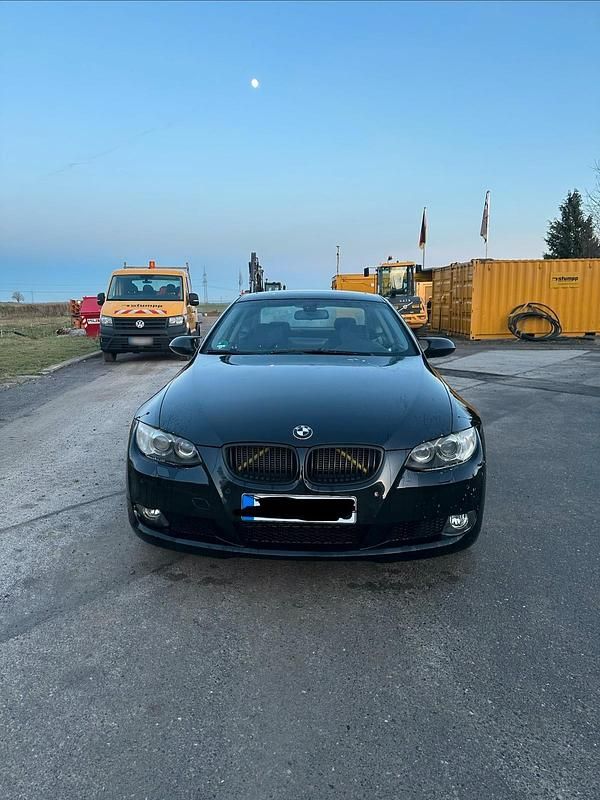 Gebraucht BMW 325 220 PS (161 kW) 2006 Schwarz Coupé