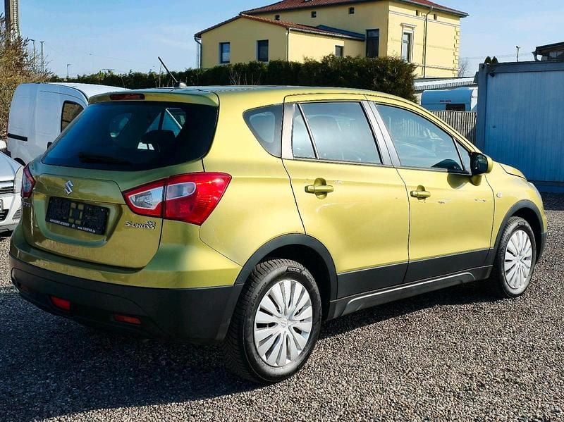 Gebraucht Suzuki SX4 120 PS (88 kW) 2014 Grün SUV