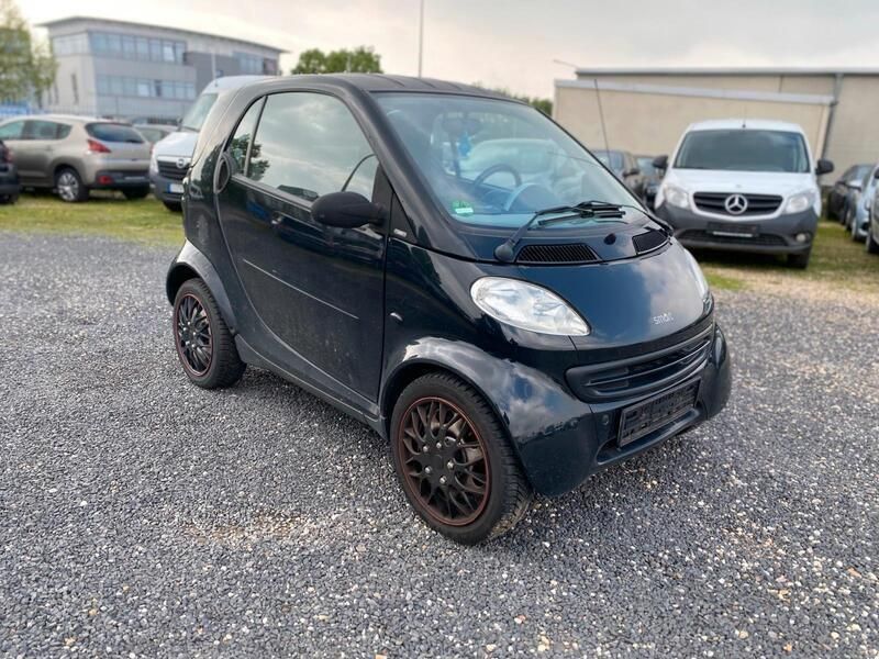 Schwarz Gebraucht 2000 Smart ForTwo Coupé Kleinwagen | 600 € (Superpreis) - Bild 1/4