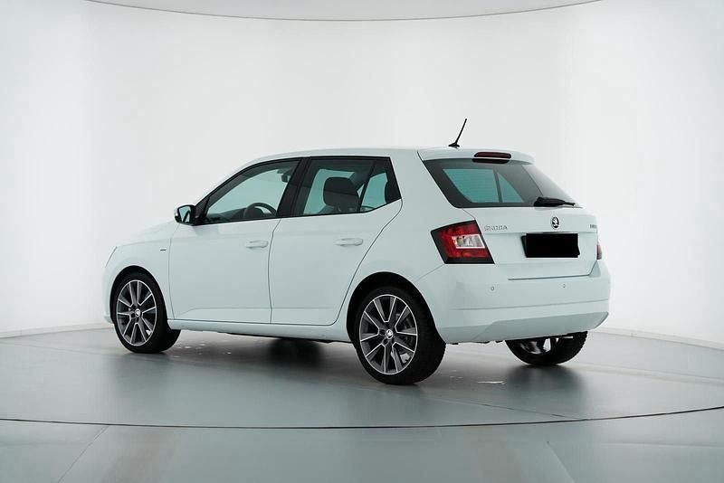 Gebraucht Skoda Fabia Drive 60 PS (44 kW) 2017 Weiß Kleinwagen