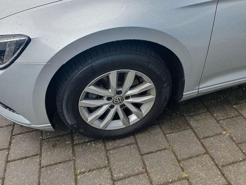 Gebraucht VW Passat Comfortline 150 PS (110 kW) 2017 Silber Kombi
