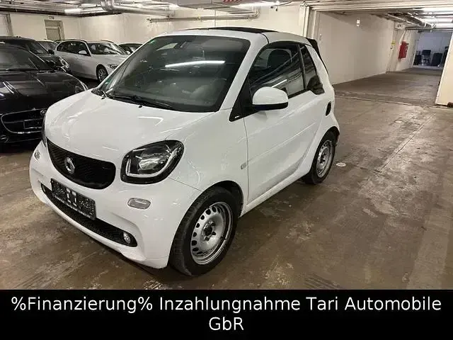 Gebraucht Smart ForTwo Cabrio Prime 90 PS (66 kW) 2018 Liquid paper Cabrio