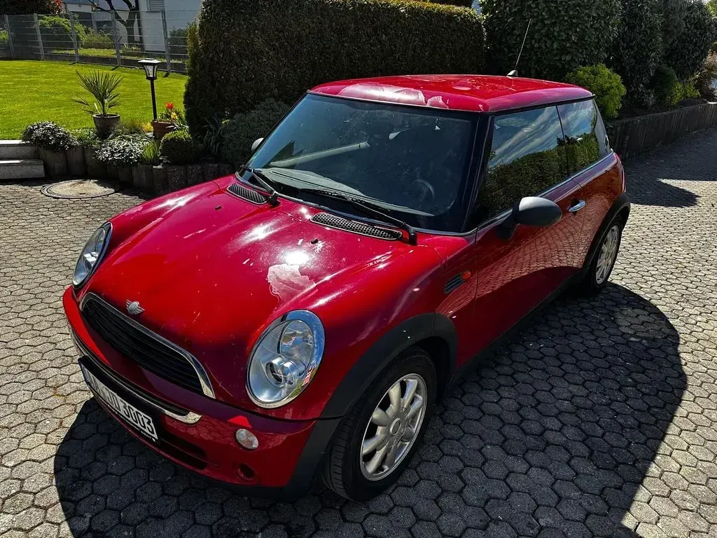 Used Mini ONE 90 HP (66 kW) 2005 Red Hatchback
