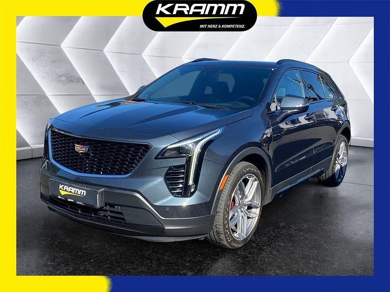 Gebraucht Cadillac XT4 230 PS (169 kW) 2021 Grau SUV
