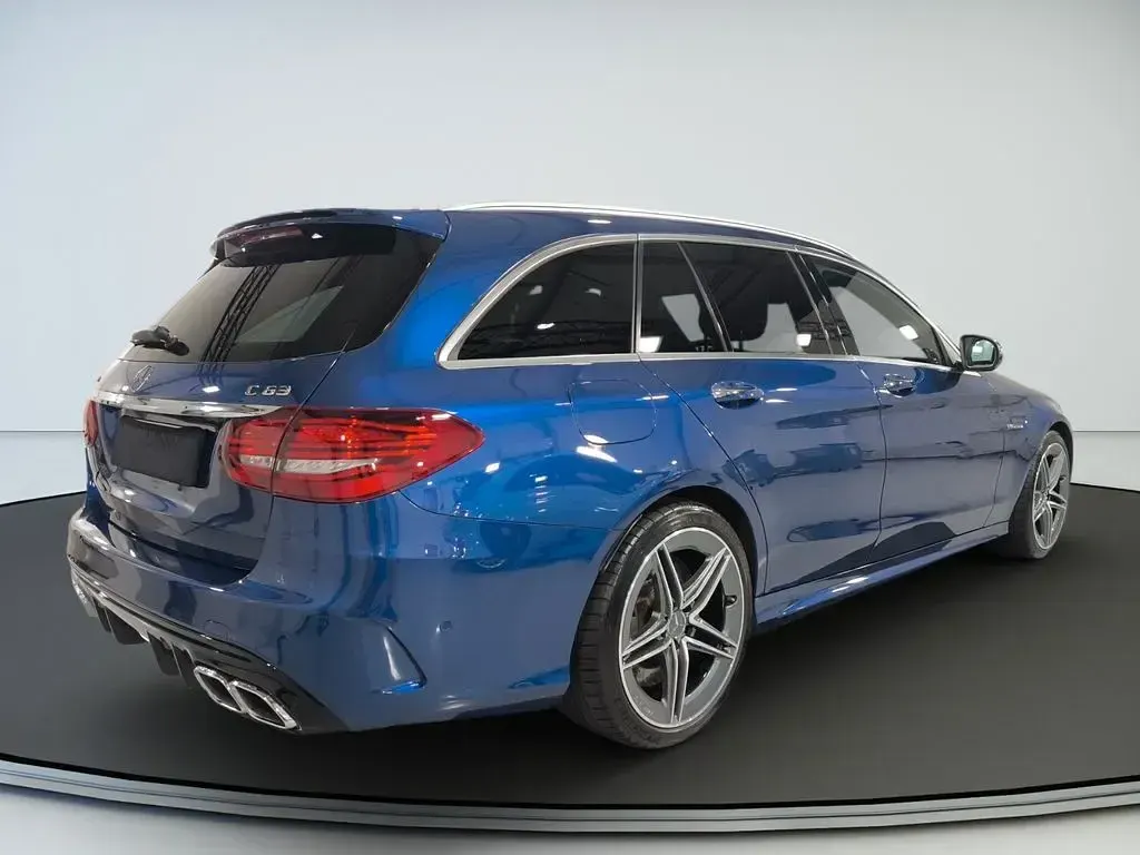 Gebraucht Mercedes C63 AMG AMG 476 PS (350 kW) 2019 Blau Limousine