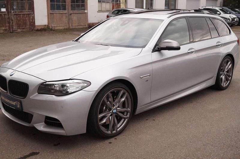 Gebraucht BMW 550 381 PS (280 kW) 2015 Glaciersilber Kombi
