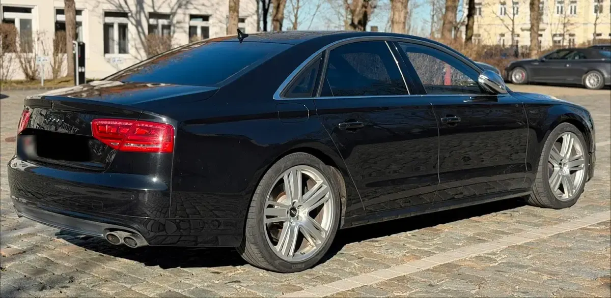 Usata Audi S8 519 CV (381 kW) 2012 Nero Berlina