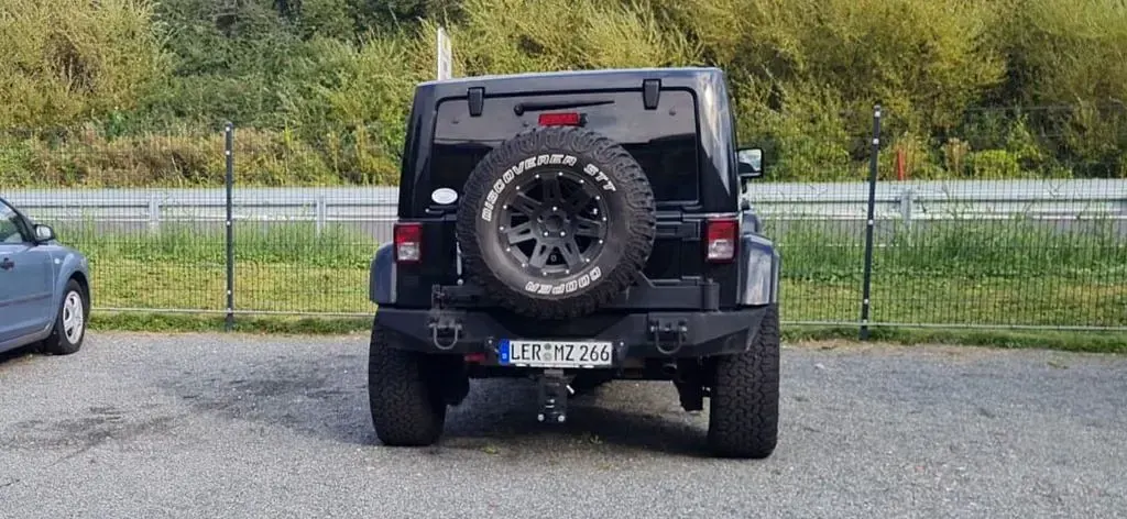 Gebraucht Jeep Wrangler Unlimited Sahara 200 PS (147 kW) 2014 Schwarz SUV