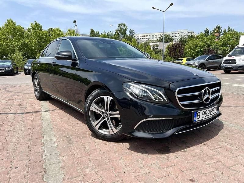 Gebraucht 2019 Mercedes E200 Limousine | 21.500 € (Etwas zu teuer) - Bild 1/4