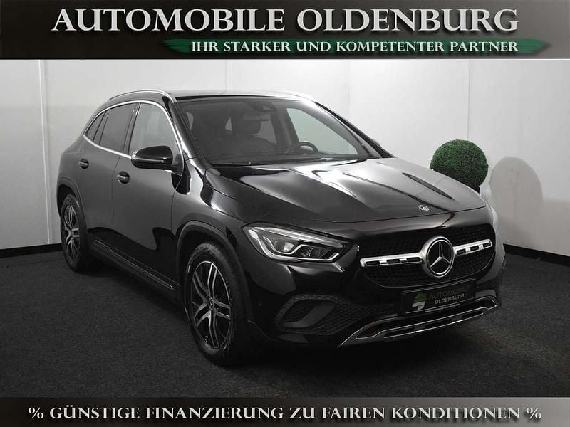 Gebraucht Mercedes GLA220 Progressive 190 PS (139 kW) 2021 Schwarz SUV