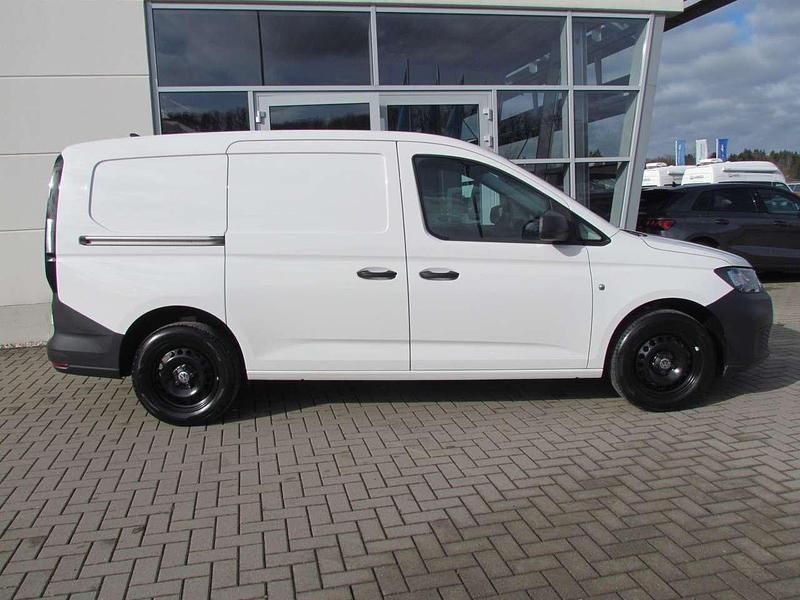 Gebraucht VW Caddy 102 PS (75 kW) 2022 Candyweiß Van / Kleinbus