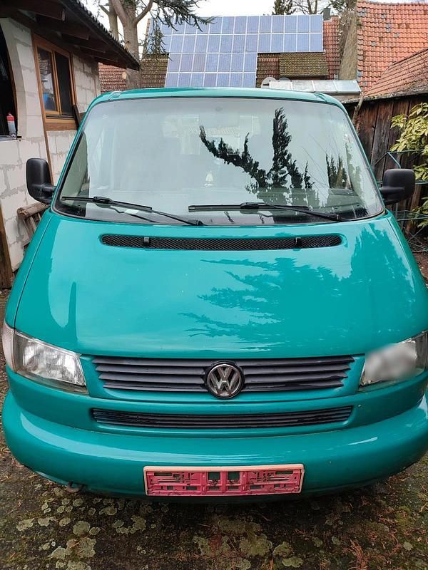 Gebraucht VW T4 78 PS (57 kW) 1996 Grün Van