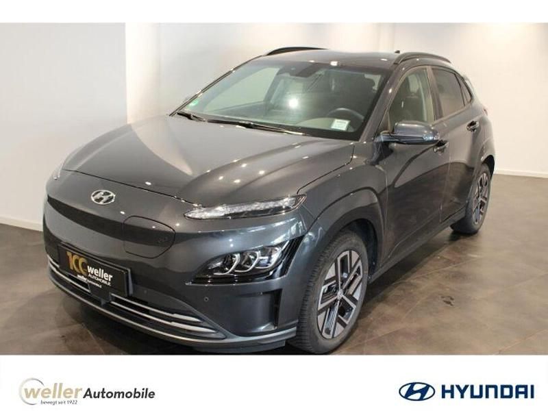 Grau Gebraucht 2023 Hyundai Kona Advantage SUV | 22.890 € (Fairer Preis) - Bild 1/4
