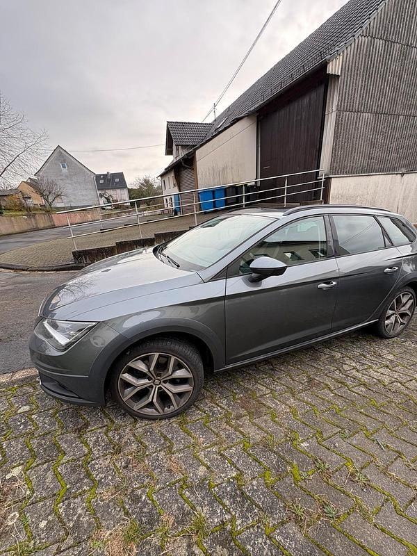 Gebraucht 2016 Seat Leon X-Perience Kombi | 12.000 € (Fairer Preis) - Bild 1/4
