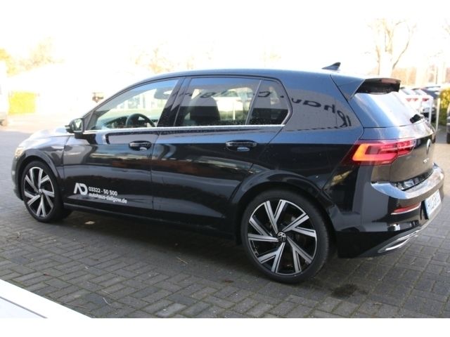 Gebraucht VW Golf VIII 150 PS (110 kW) 2022 Schwarz Limousine