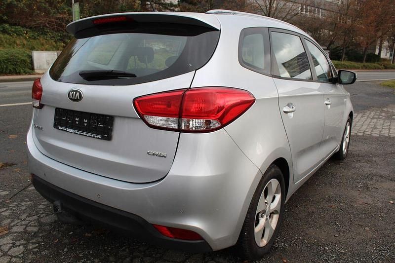 Gebraucht Kia Carens Edition 7 136 PS (100 kW) 2013 Silber Van / Kleinbus