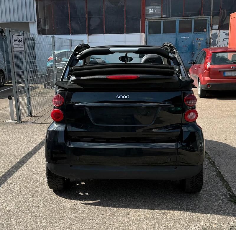 Gebraucht Smart ForTwo Cabrio 84 PS (61 kW) 2009 Schwarz Cabrio