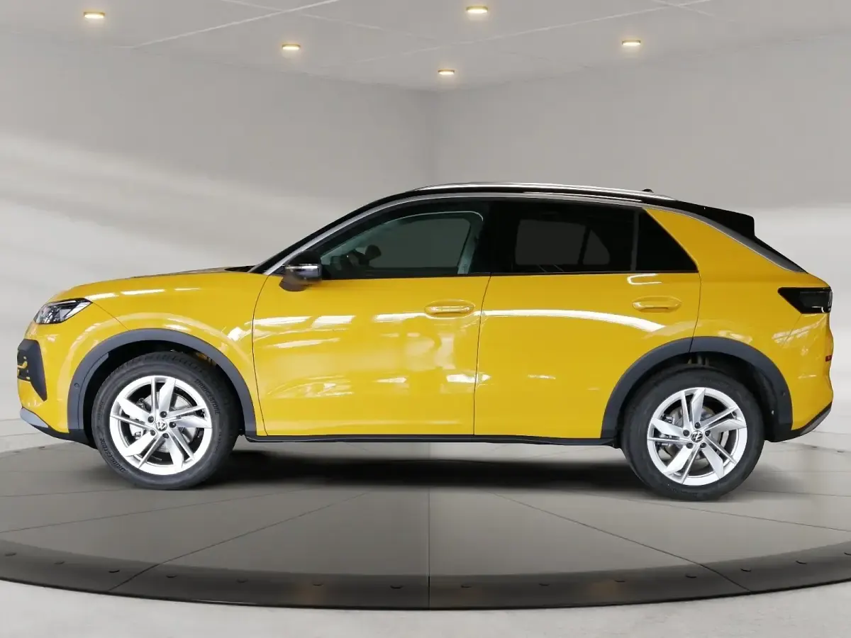 Neu VW T-Roc Style 116 PS (85 kW) 2026 Grenadillschwarz metallic SUV