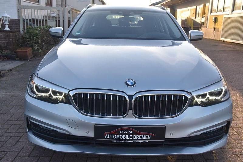 Gebraucht BMW 520 Performance 190 PS (139 kW) 2020 Silber Kombi