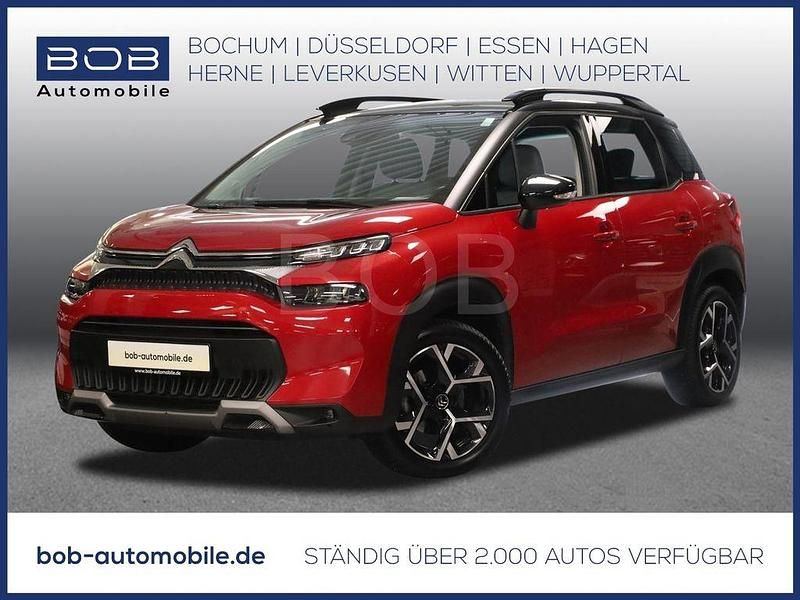 Peperoncino red dach schwarz (rot) (rot) Gebraucht 2022 Citroën C3 Aircross PureTech SUV | 16.150 € (Fairer Preis) - Bild 1/3