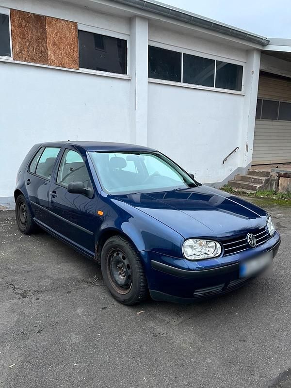 Gebraucht VW Golf IV 101 PS (74 kW) 1999 Blau Kleinwagen