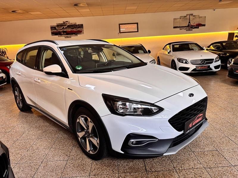 Gebraucht Ford Focus Active 125 PS (91 kW) 2019 Weiß Kombi