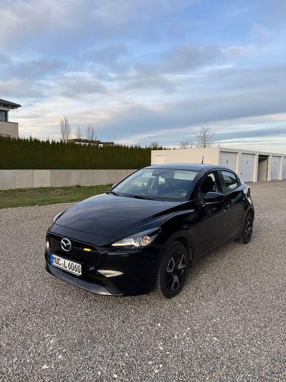 Gebraucht Mazda 2 Center-Line 90 PS (66 kW) 2024 Schwarz Kleinwagen