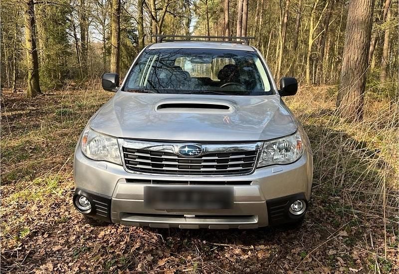 Gebraucht Subaru Forester 150 PS (110 kW) 2010 Silber SUV
