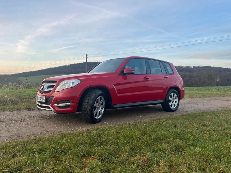 Gebraucht Mercedes GLK220 170 PS (125 kW) 2012 Rot SUV