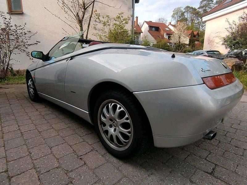 Gebraucht Alfa Romeo Spider 192 PS (141 kW) 1998 Silber Cabrio