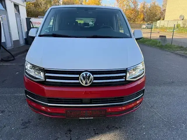Usado VW Multivan Generation Six 204 HP (150 kW) 2017 Andere Monovolume