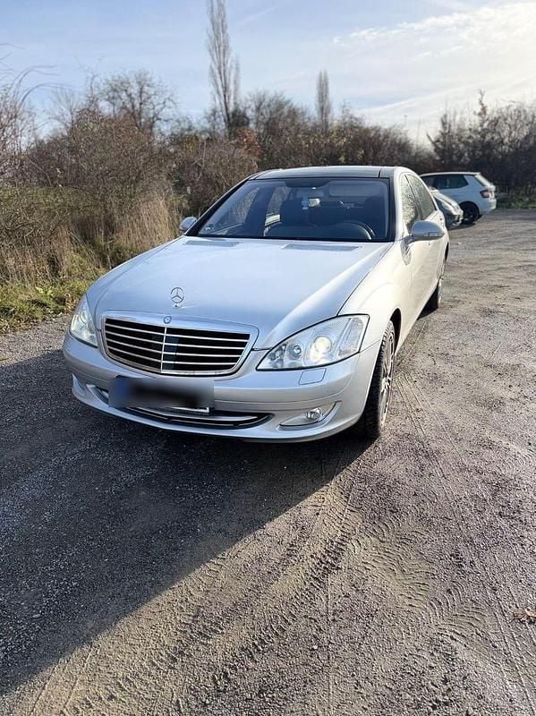Silber Gebraucht 2009 Mercedes S450 Limousine | 10.500 € (Superpreis) - Bild 1/4