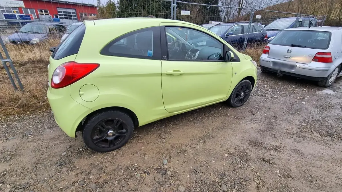 Gebraucht Ford Ka 60 PS (44 kW) 2010 Grün Kleinwagen