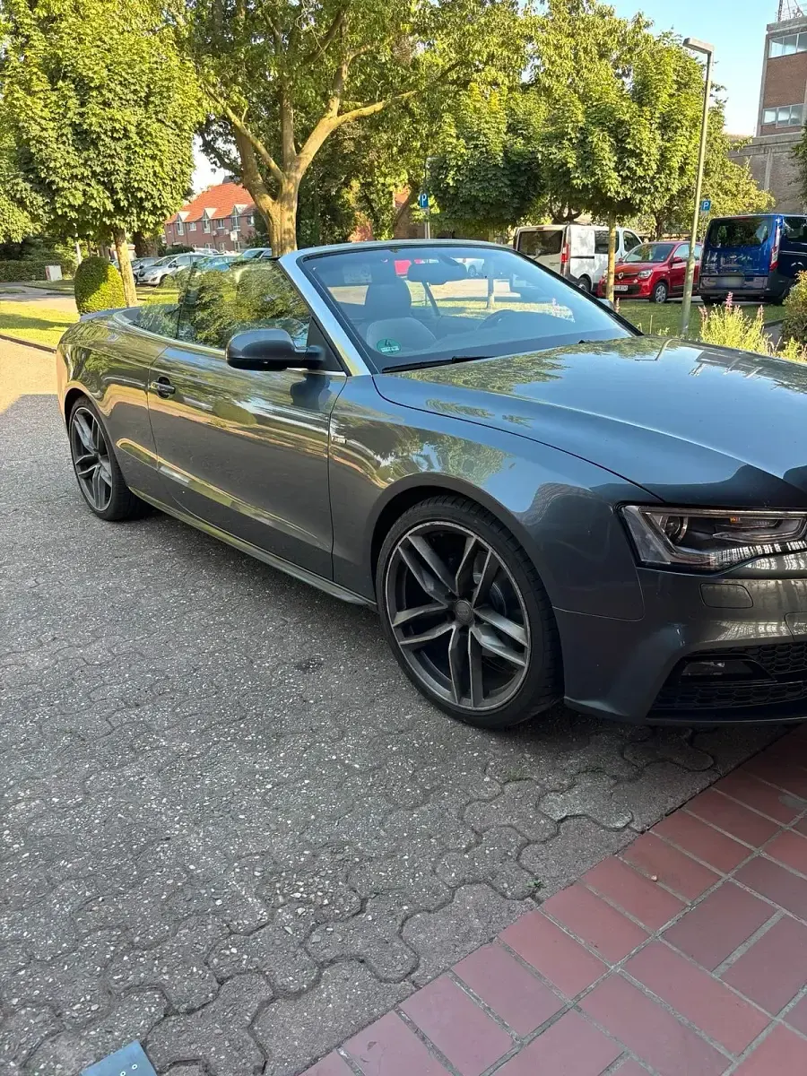 Gebraucht Audi A5 Cabriolet S-Line 190 PS (139 kW) 2016 Grau Cabrio