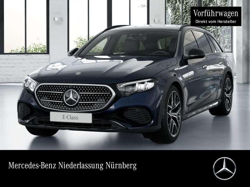Grau Gebraucht 2025 Mercedes E220 AMG line Limousine | 64.900 € - Bild 1/4
