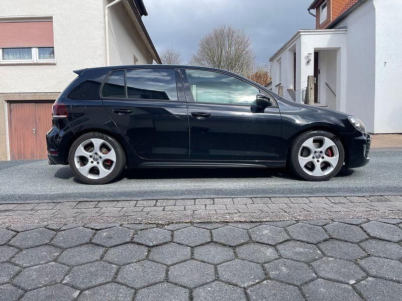 Gebraucht VW Golf VI GTI 211 PS (155 kW) 2009 Schwarz Kleinwagen