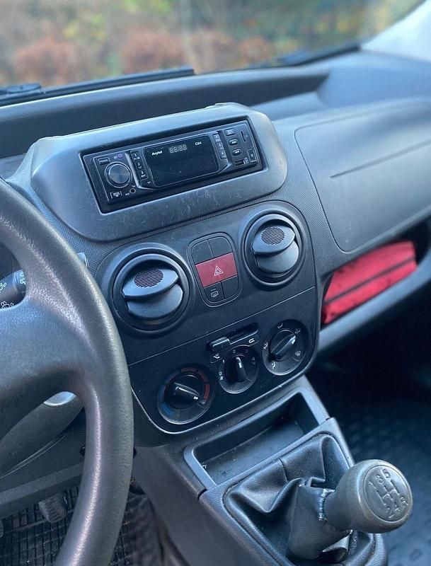 Gebraucht Citroën Nemo 68 PS (50 kW) 2008 Weiß Van / Kleinbus