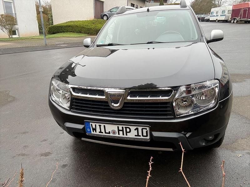 Gebraucht Dacia Duster Prestige 105 PS (77 kW) 2011 Schwarz SUV