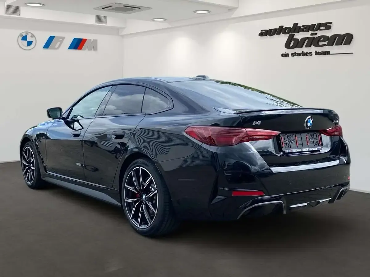 Neu BMW i4 M Sport 294 kW (401 PS) 2026 Schwarz Limousine