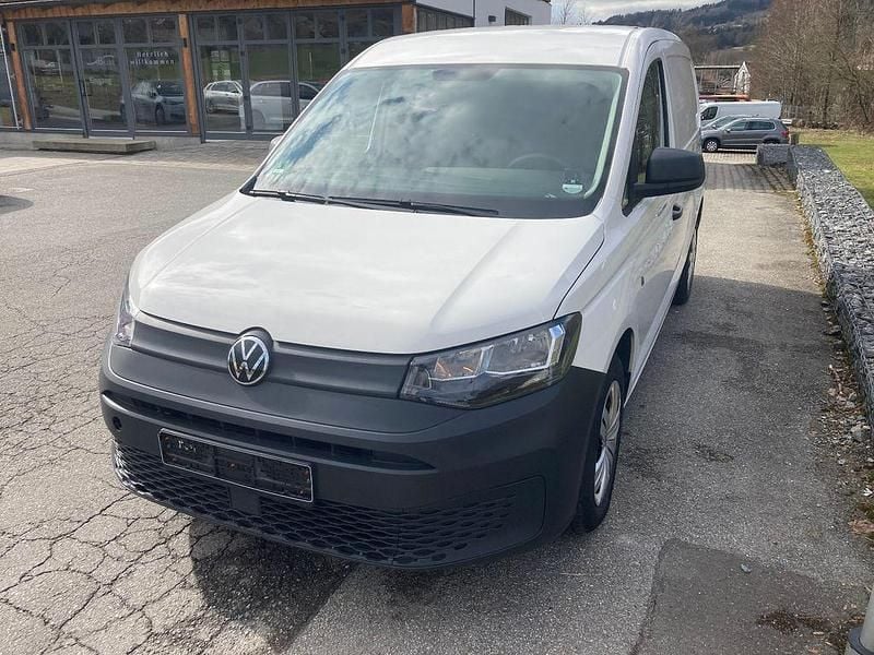 Gebraucht VW Caddy Maxi 122 PS (89 kW) 2022 Weiß Van / Kleinbus