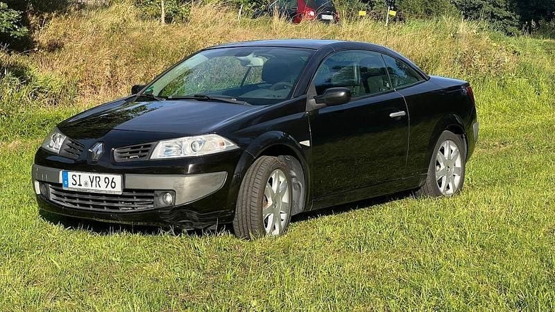 Schwarz Gebraucht 2007 Renault Mégane Cabriolet Cabrio | 1.450 € (Guter Preis) - Bild 1/4