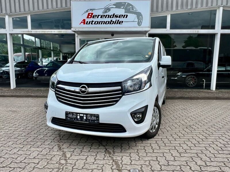 Weiß Gebraucht 2016 Opel Vivaro Sport Van | 14.900 € (Guter Preis) - Bild 1/4