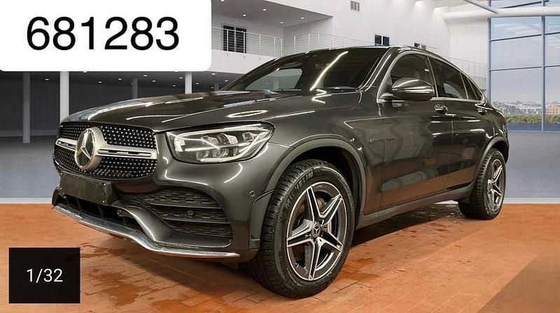Grau Gebraucht 2021 Mercedes GLC300e AMG line Coupé | 39.950 € (Guter Preis) - Bild 1/4