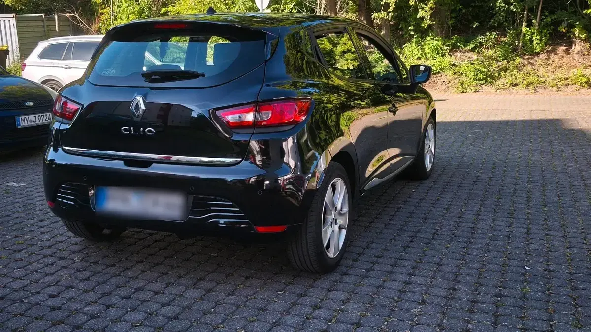 Gebraucht Renault Clio IV 75 PS (55 kW) 2013 Schwarz Kleinwagen