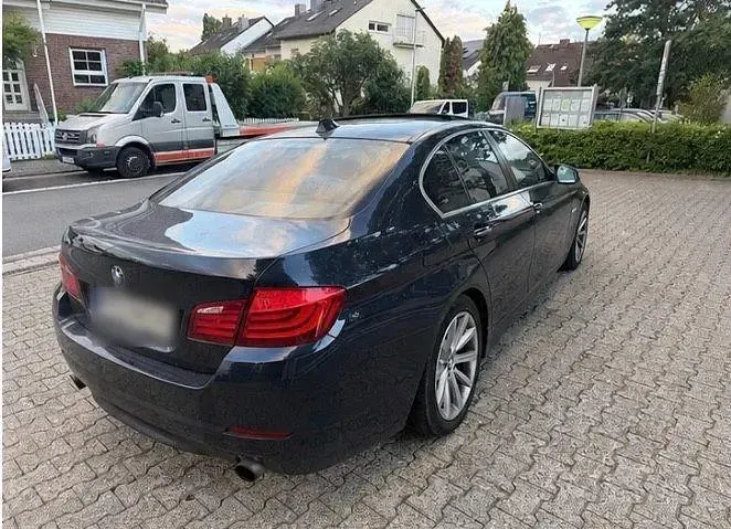 Gebraucht BMW 535 306 PS (225 kW) 2010 Blau Limousine