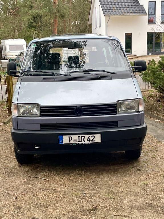 Grau Gebraucht 1995 VW T4 Van | 5.999 € - Bild 1/4