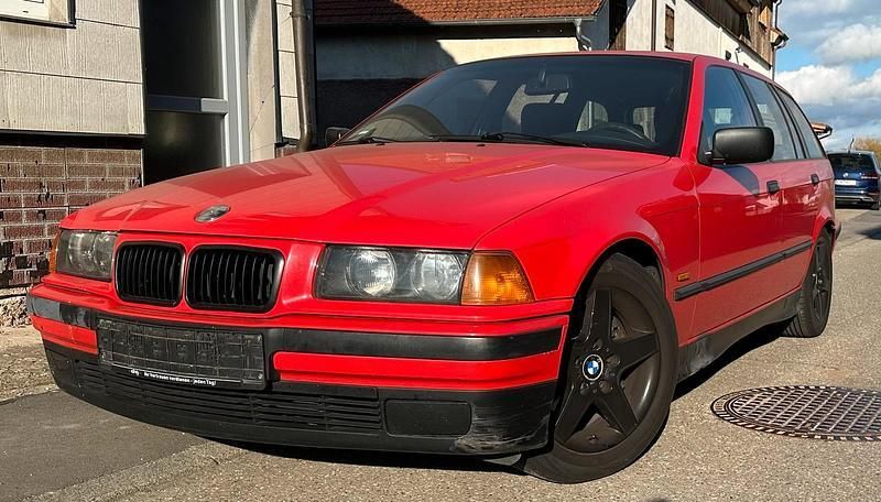 Rot Gebraucht 1997 BMW 323 Kombi | 3.850 € (Superpreis) - Bild 1/4